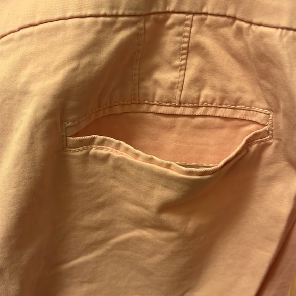 Old navy Pink chino Women's Shorts size 10 - Picture 4 of 9